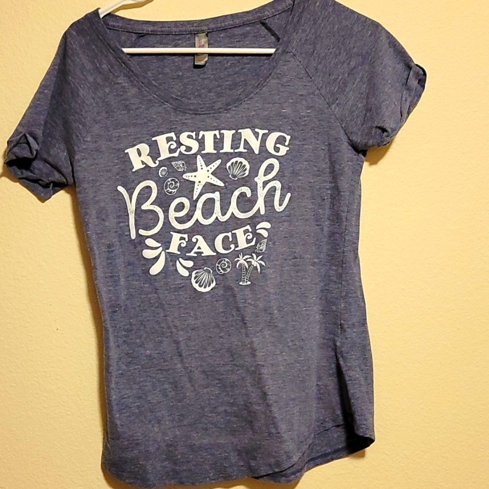 District made size S top